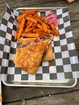 Short rib grilled cheese and sweet potato fries