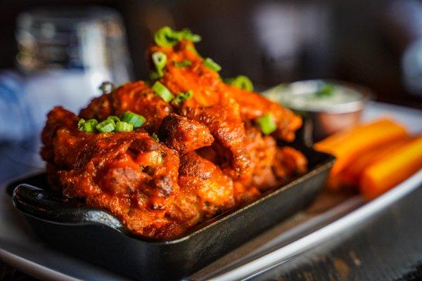 The Ainsworth Hoboken Wings ! Choice of mild, hot or BBQ. Comes with celery, carrots & bleu cheese