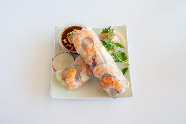 Spring Roll is a refreshing appetizer made up of shrimp, pork, tofu with thin rice vermicelli noodles, and an assortment of vegetables.