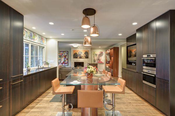 Beautiful Kitchen Function and Flow Design