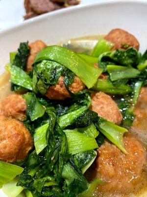 Red braised pork meatballs