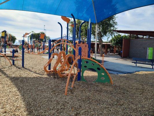 Playground. This park is so clean!