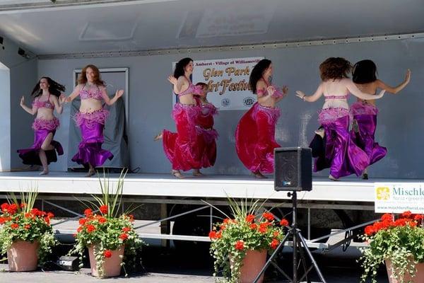 Oasis Binat Belly Dance Performance Group (http://www.oasisdancecenter.com) at the Glen Park Art Festival