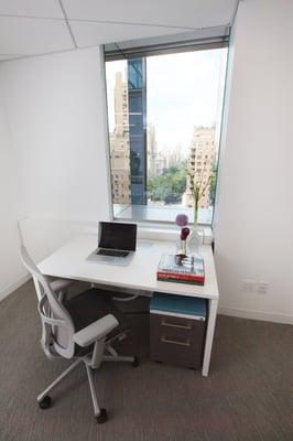 Day Offices and Hot Desks for Rent