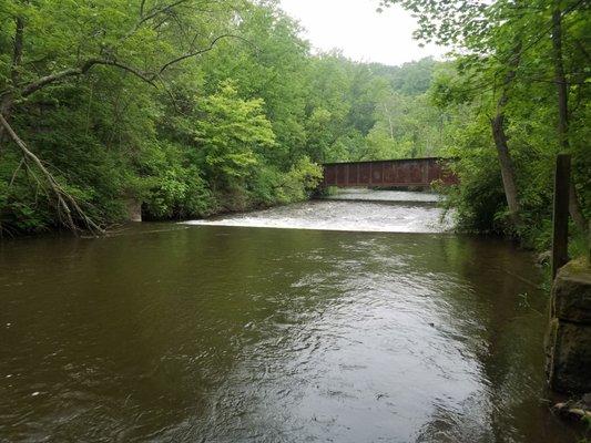 The Pequest River