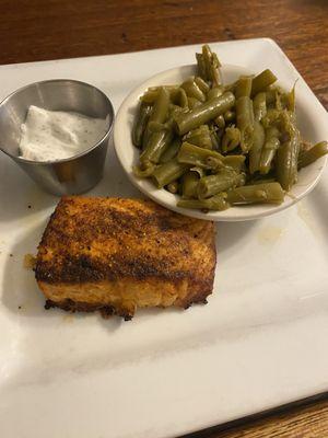 4oz (dill) salmon and green beans