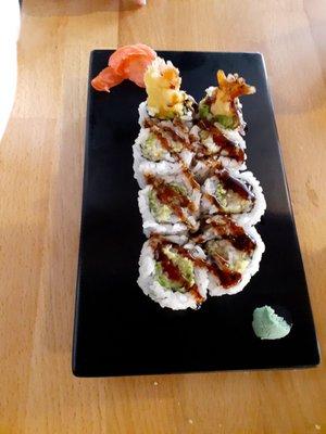 Shrimp tempura roll