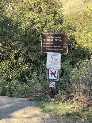 Entrance to Ray Miller Trailhead