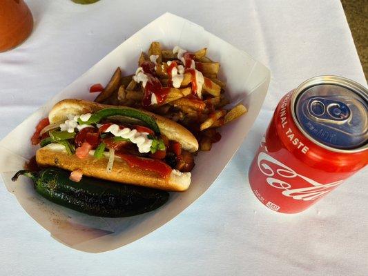 hot dog combo! comes with fries and a drink.