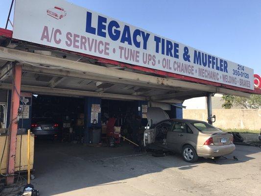 Front of Northwest Autoshop