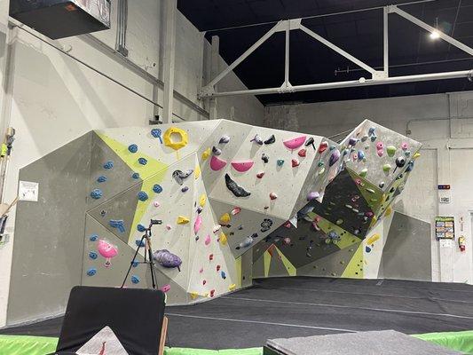 Bouldering wall