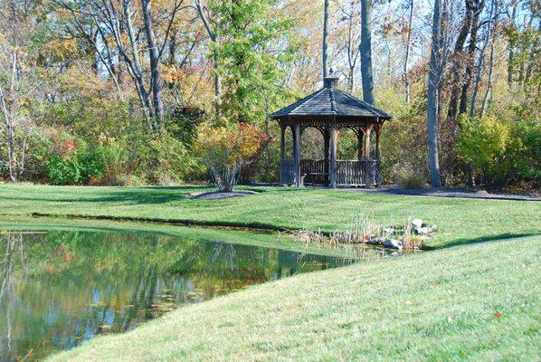 Lake and Gazebo at Hospice of Cincinnati Margret J. Thomas Inpatient Care Center in Blue Ash