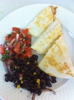 Grill chicken quesadilla w/ pico de gallo an black beans salad,,,,,,,