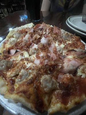 Bacon ham pepperoni pizza