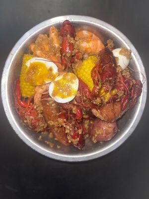 Combo crawfish and shrimp