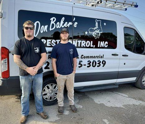 Meet our Technicians Caleb & Corey.