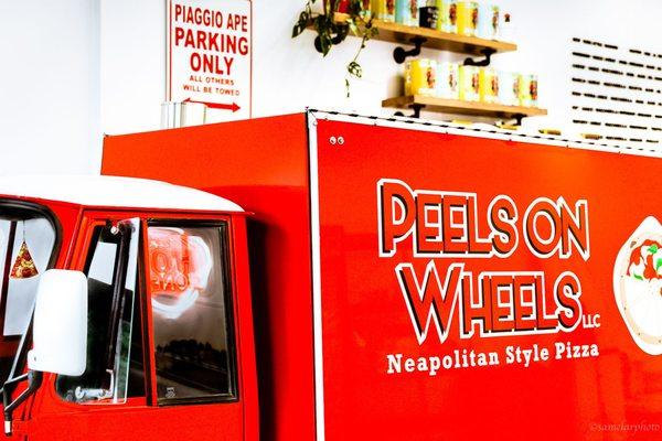 Now serving New York style pizza from our Pizza Garage. Book our Piaggio Ape for your event with Neapolitan style pizzas crafted to order!