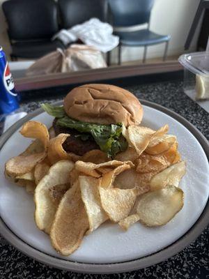 Hamburger and homemade potato chips