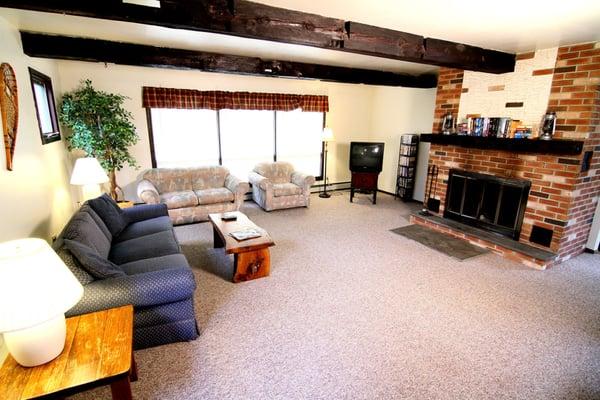 Hudson Hollow vacation rental - living room