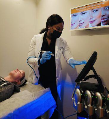 Get the celebrity glow! Shobha's advanced HydraFacial technology exclusively at Shobha Rockville Pike.