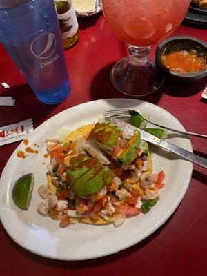 Tostada de Ceviche de Camaron y Pescado*