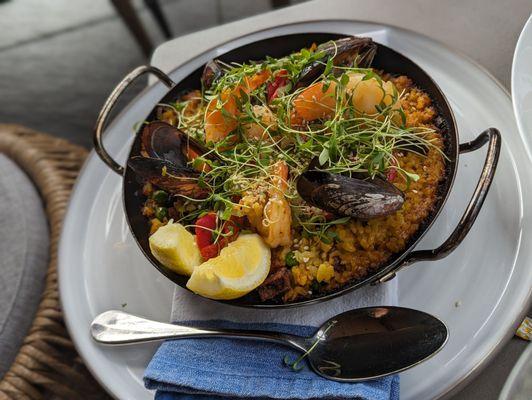 PAELLA VALENCIANA - 3/5