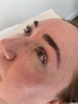 Eyelash lift, Brow tint and fresh shape