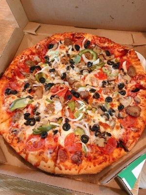 My fav Deluxe Pizza:)