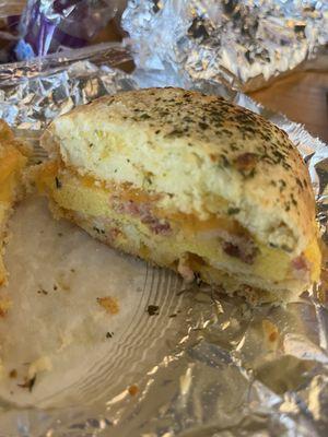 Breakfast Biscuit Sandwich Bacon & Cheddar