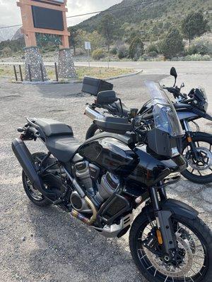 Gs750 and the new Harley panamerica aka dirt glide at mount Charleston. We had to turn around halfway because it was snowing lol.