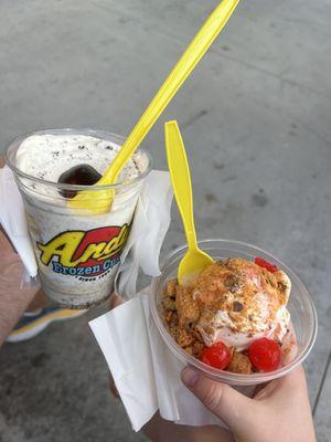 Byo sundae butterfinger and a jackhammer!! peanut butter, hot fudge and brownie