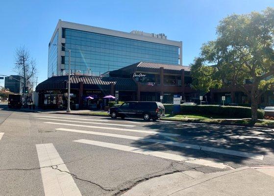 Agile Physical Therapy Brentwood San Vicente Plaza street view