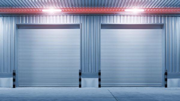 Commercial overhead doors