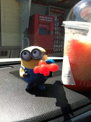 My minion and strawberry lemonade. When life gives me lemons :)