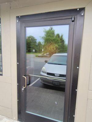 Commercial door repair