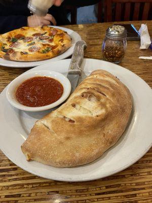 Regular Calzone. Amazing!!