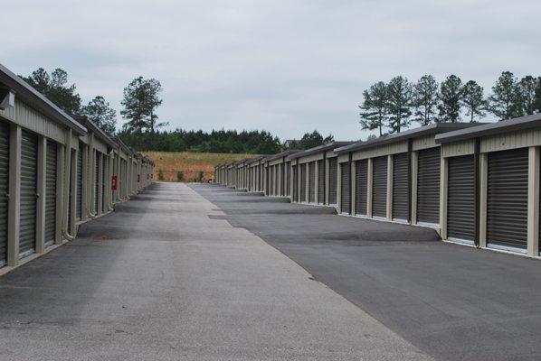 Flowers Plantation Storage  drive up units