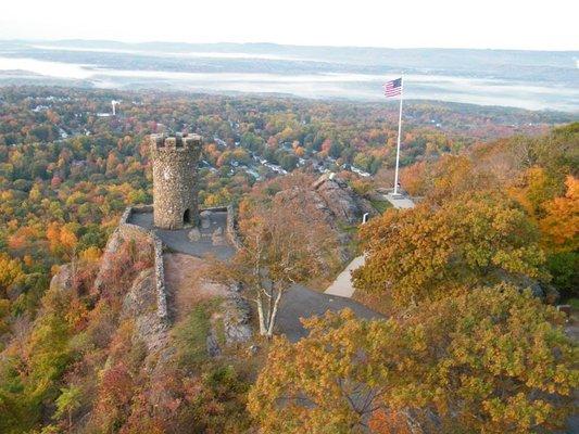 A fall fly-by of Castle Craig in Meriden CT.