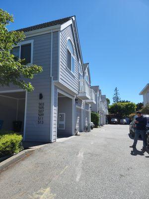 Siding replacement to 6 condo units.