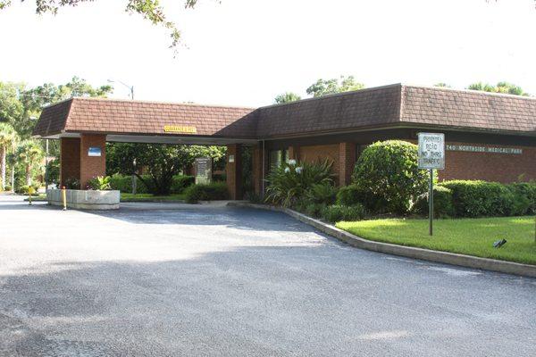 Northside Medical Park
 740 W. Plymouth Avenue
 Deland, FL 32720
 Phone: 386-734-9122