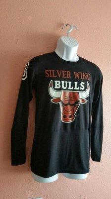 Silver Wing Bulls