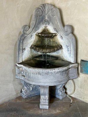 Fountain outside of the restaurant