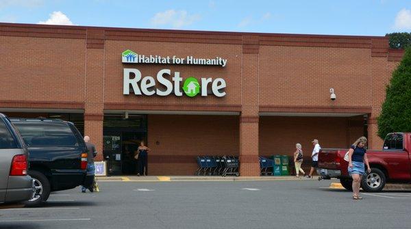 Habitat for Humanity ReStore - Denver