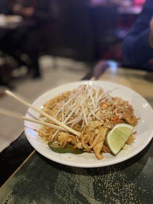 Chicken pad Thai