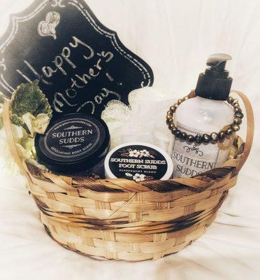 Southern Sudds Gift Basket