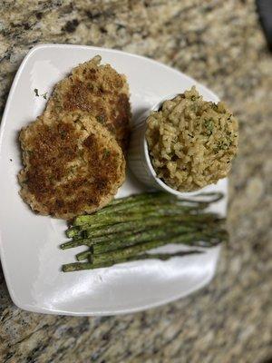 Krab Kakes Risotto & Asparagus