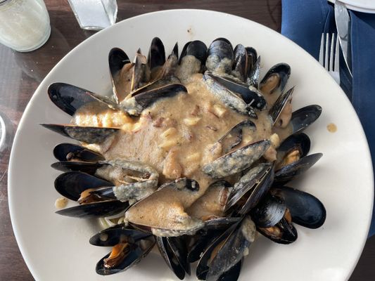 Garlic Mussels over linguine.