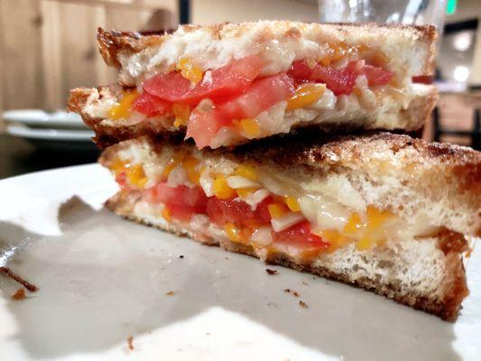 Ultimate Grilled Cheese with Tomatoes