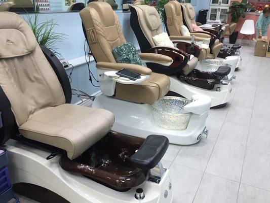 Pedicure chairs