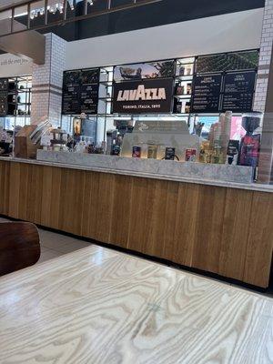 Italian coffee shop-LavAzza